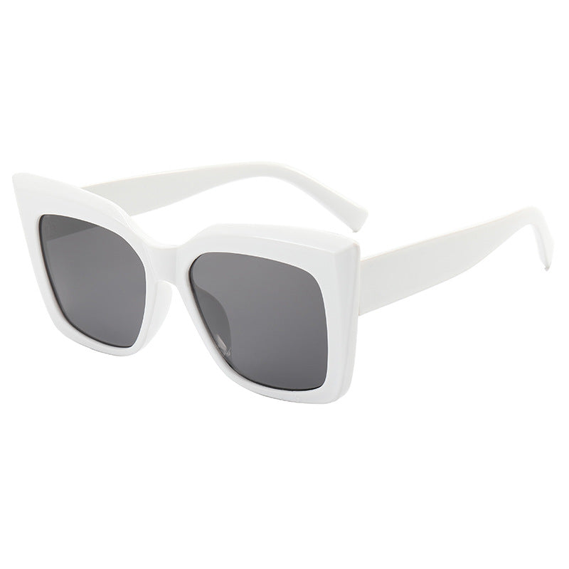 New White Large Frame Retro Fashion Sunglasses – Bold, Trendy & Unisex - Fashlot