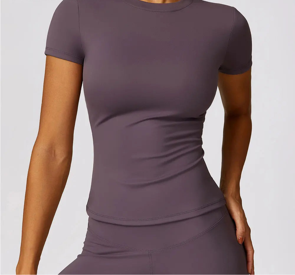 Women's Seamless Sport T-Shirt – Short Sleeve Yoga & Gym Activewear Top - Fashlot