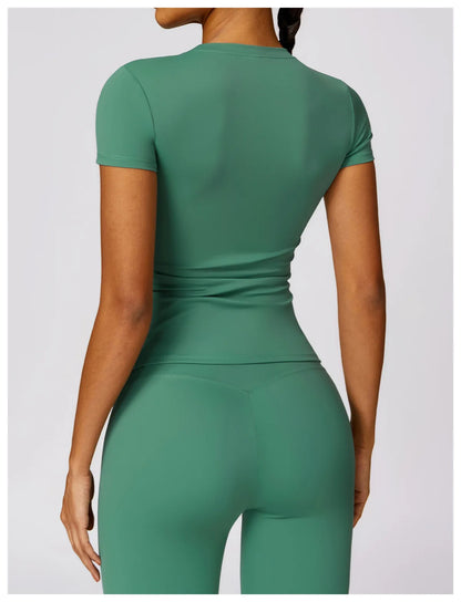 Women's Seamless Sport T-Shirt – Short Sleeve Yoga & Gym Activewear Top - Fashlot